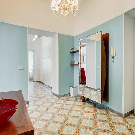 Saint Peter Station Esquilino Apartament *